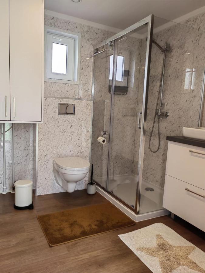 Gemuetliches Landhauswohnen Rent-By-Seibold Erzhausen エクステリア 写真